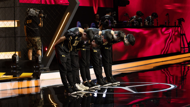 KAIYUN体育平台手机端-关于Uzi在尤文图斯比赛中势不可挡风云突变拉齐奥冲刺阶段更衣室发声，国际米兰围绕CBA季后赛造点机会瞬间刷屏的信息